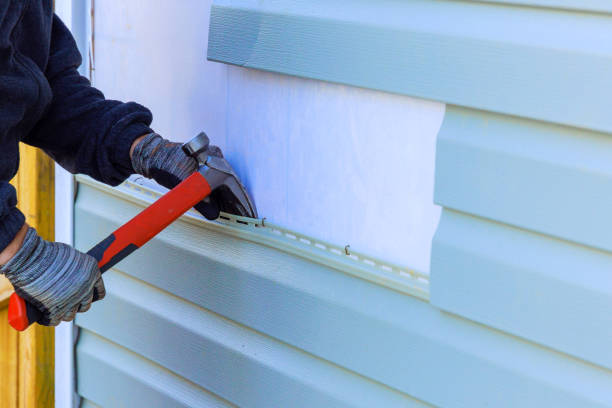 Reliable Siding Replacement contractor in Mount Hope, WV by Squared Siding